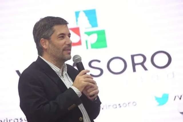 El intendente Emiliano Fernández , destacó en una entrevista radial la intención de crear un frente politico